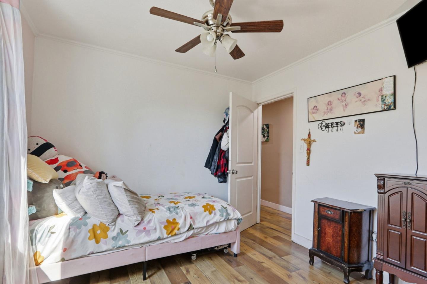 Detail Gallery Image 17 of 39 For 1515 State St, Alviso,  CA 95002 - 6 Beds | 3 Baths