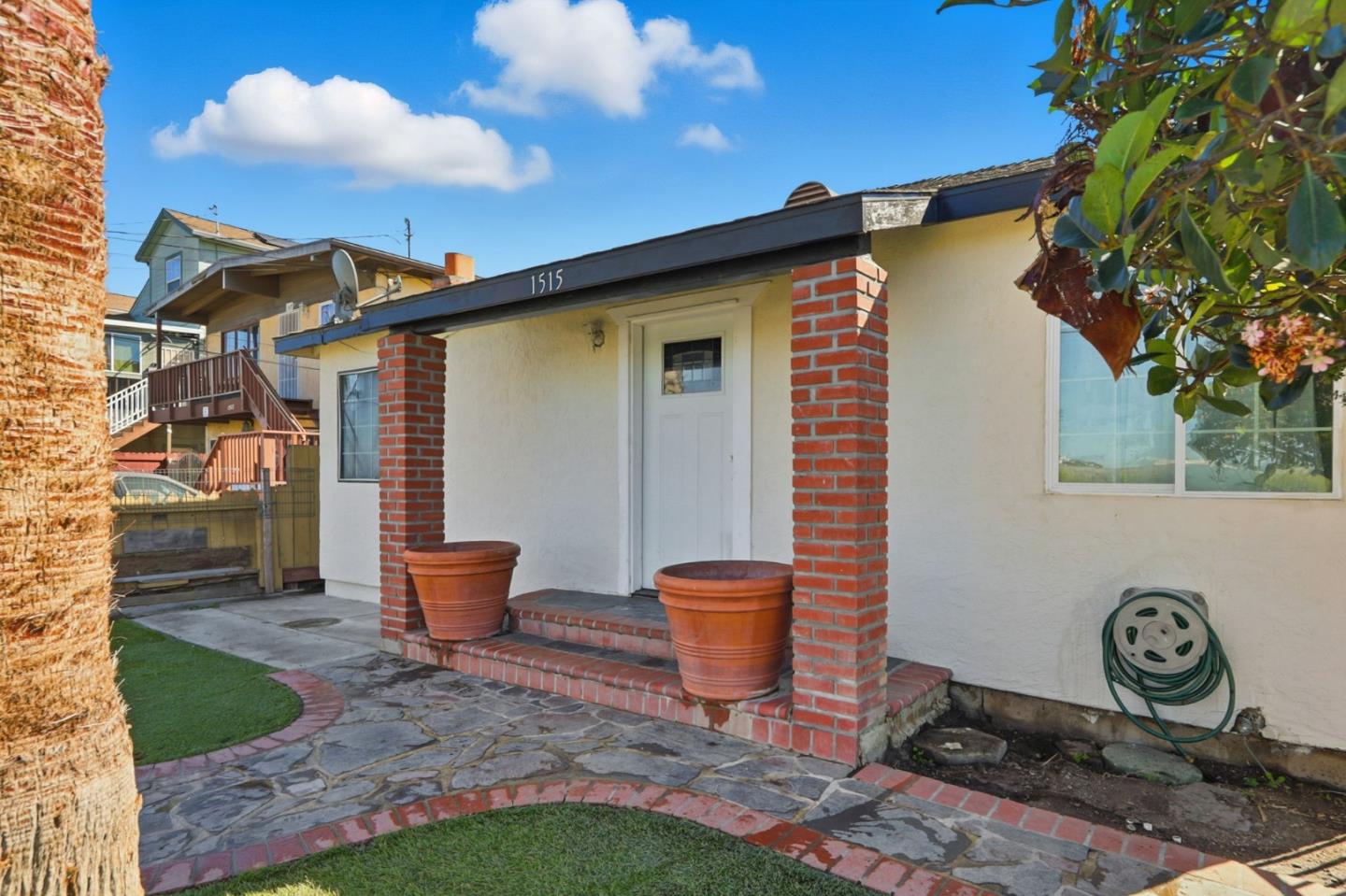 Detail Gallery Image 3 of 39 For 1515 State St, Alviso,  CA 95002 - 6 Beds | 3 Baths