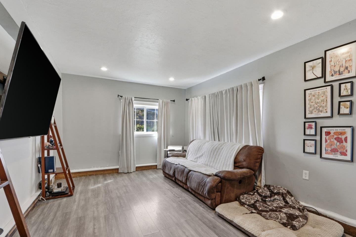 Detail Gallery Image 33 of 39 For 1515 State St, Alviso,  CA 95002 - 6 Beds | 3 Baths