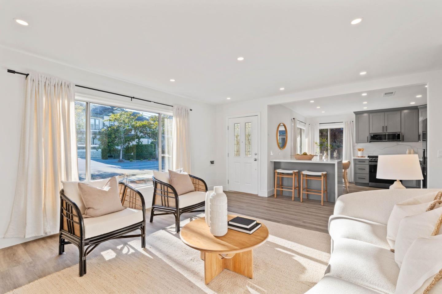 Detail Gallery Image 7 of 29 For 223 S Humboldt St, San Mateo,  CA 94401 - 4 Beds | 2 Baths