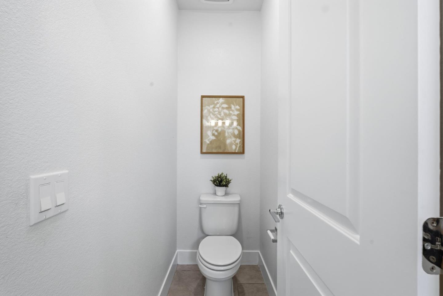 Detail Gallery Image 28 of 52 For 490 Trace Ln, Hayward,  CA 94544 - 2 Beds | 2 Baths