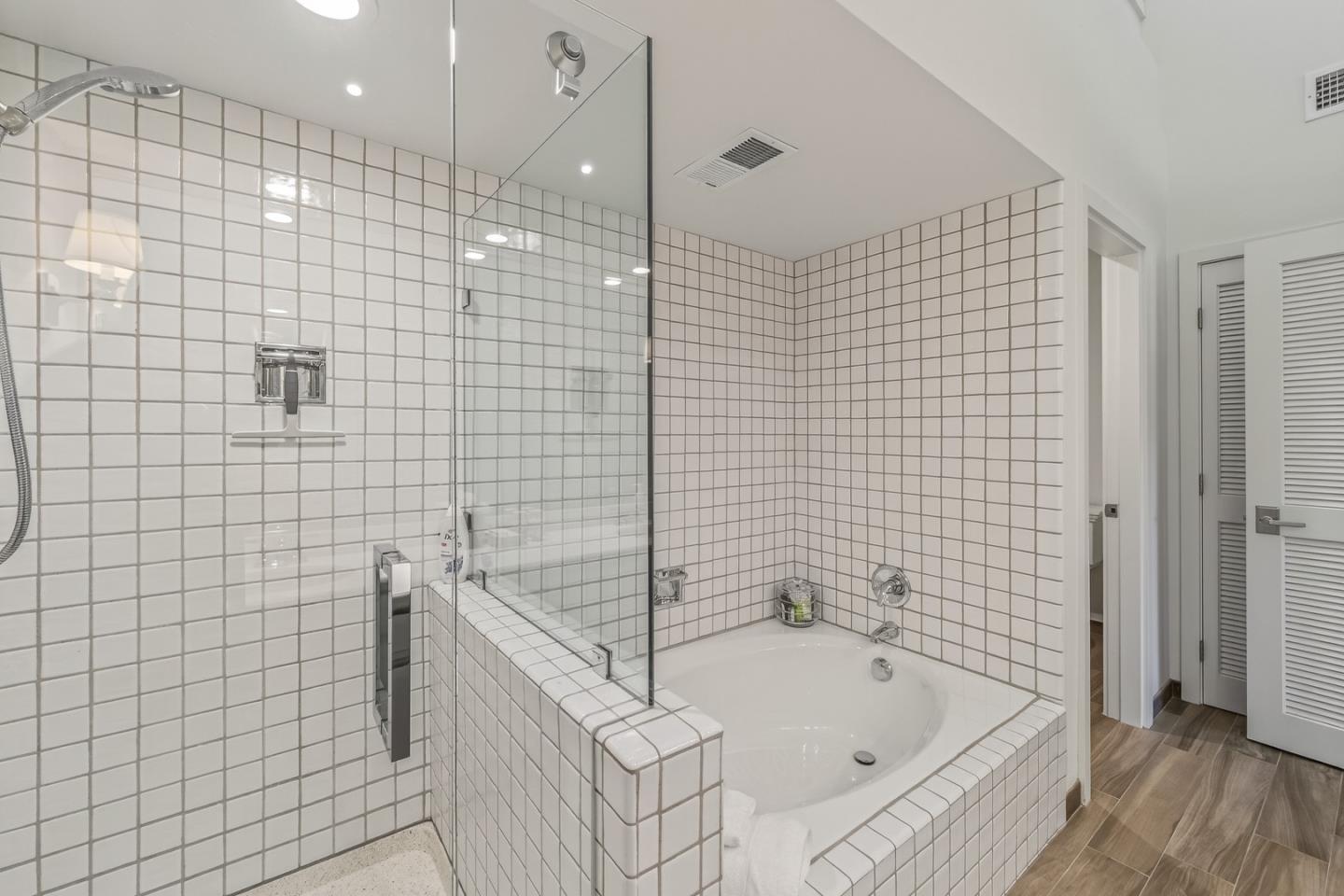 Detail Gallery Image 26 of 49 For 9524 Bay Ct, Carmel,  CA 93923 - 3 Beds | 3/1 Baths