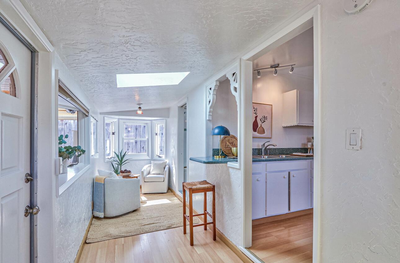 Detail Gallery Image 16 of 24 For 515 13th St, Pacific Grove,  CA 93950 - 1 Beds | 1 Baths