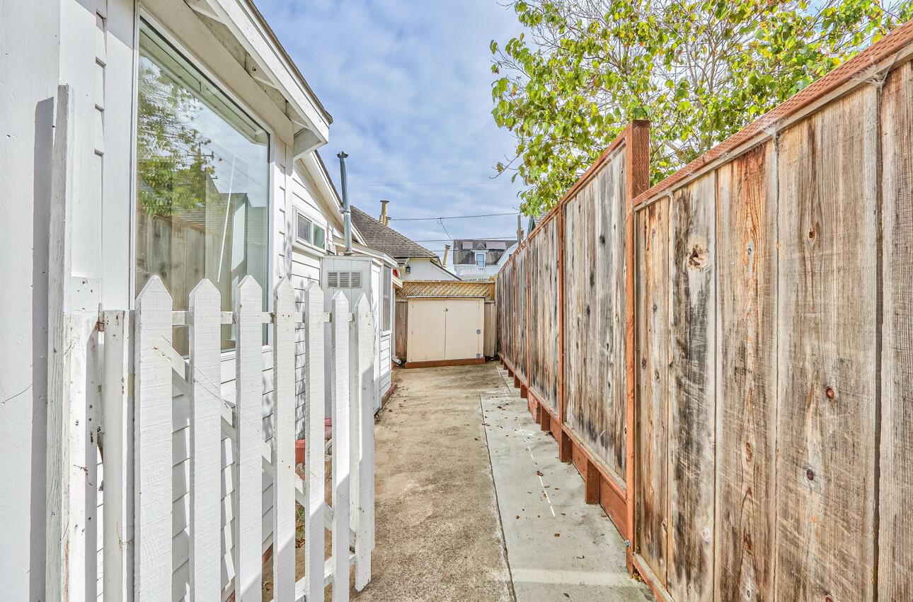 Detail Gallery Image 22 of 24 For 515 13th St, Pacific Grove,  CA 93950 - 1 Beds | 1 Baths