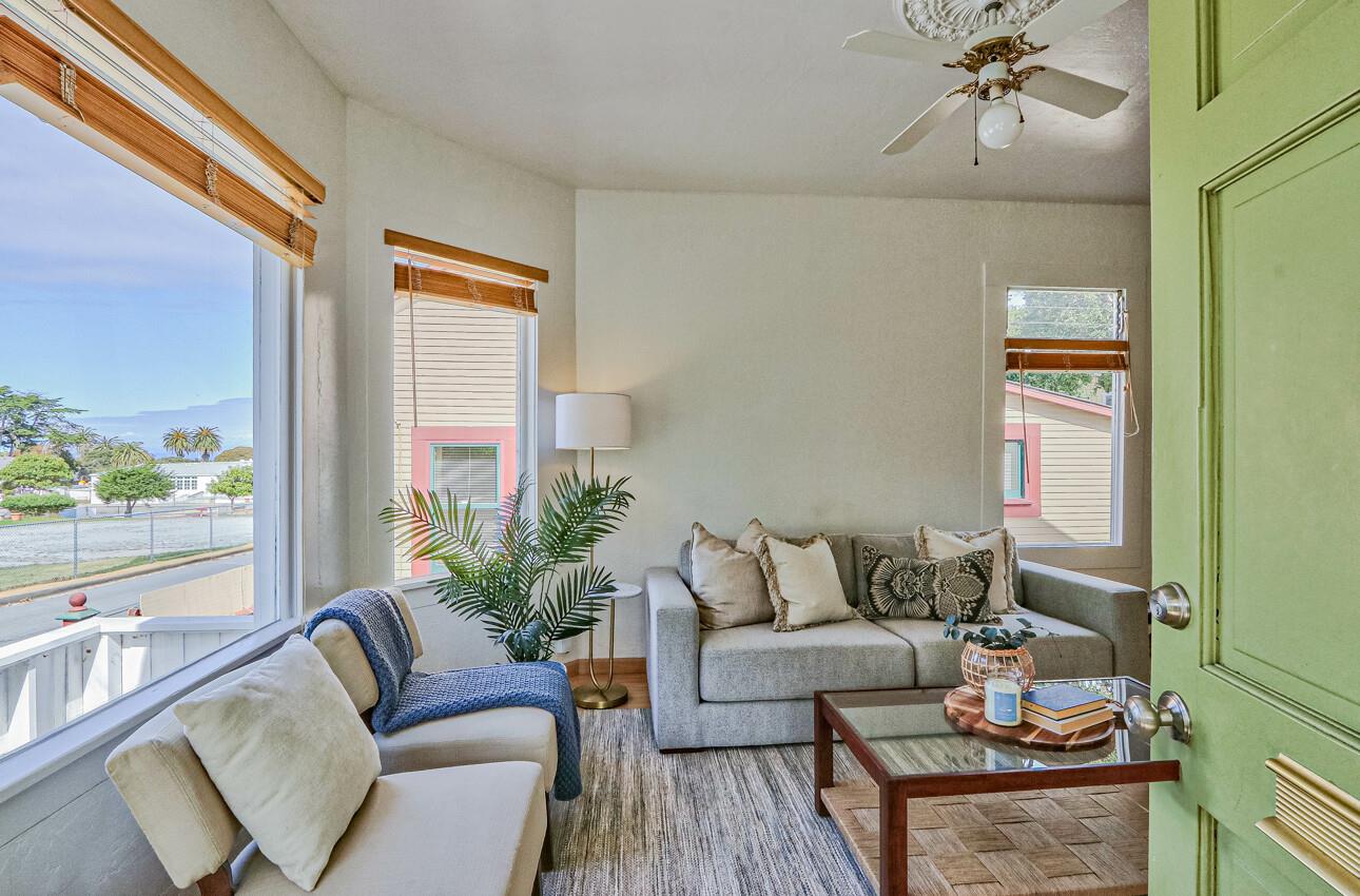 Detail Gallery Image 6 of 24 For 515 13th St, Pacific Grove,  CA 93950 - 1 Beds | 1 Baths