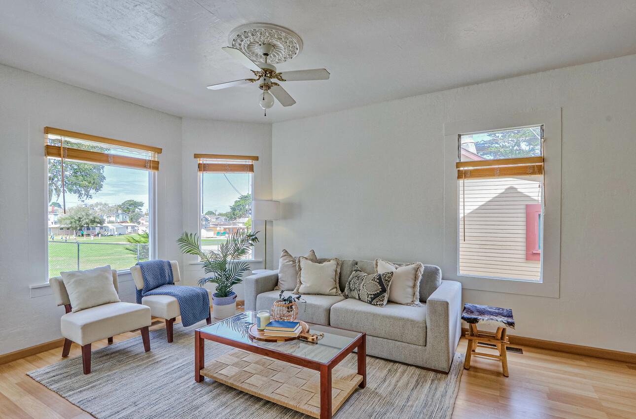 Detail Gallery Image 7 of 24 For 515 13th St, Pacific Grove,  CA 93950 - 1 Beds | 1 Baths