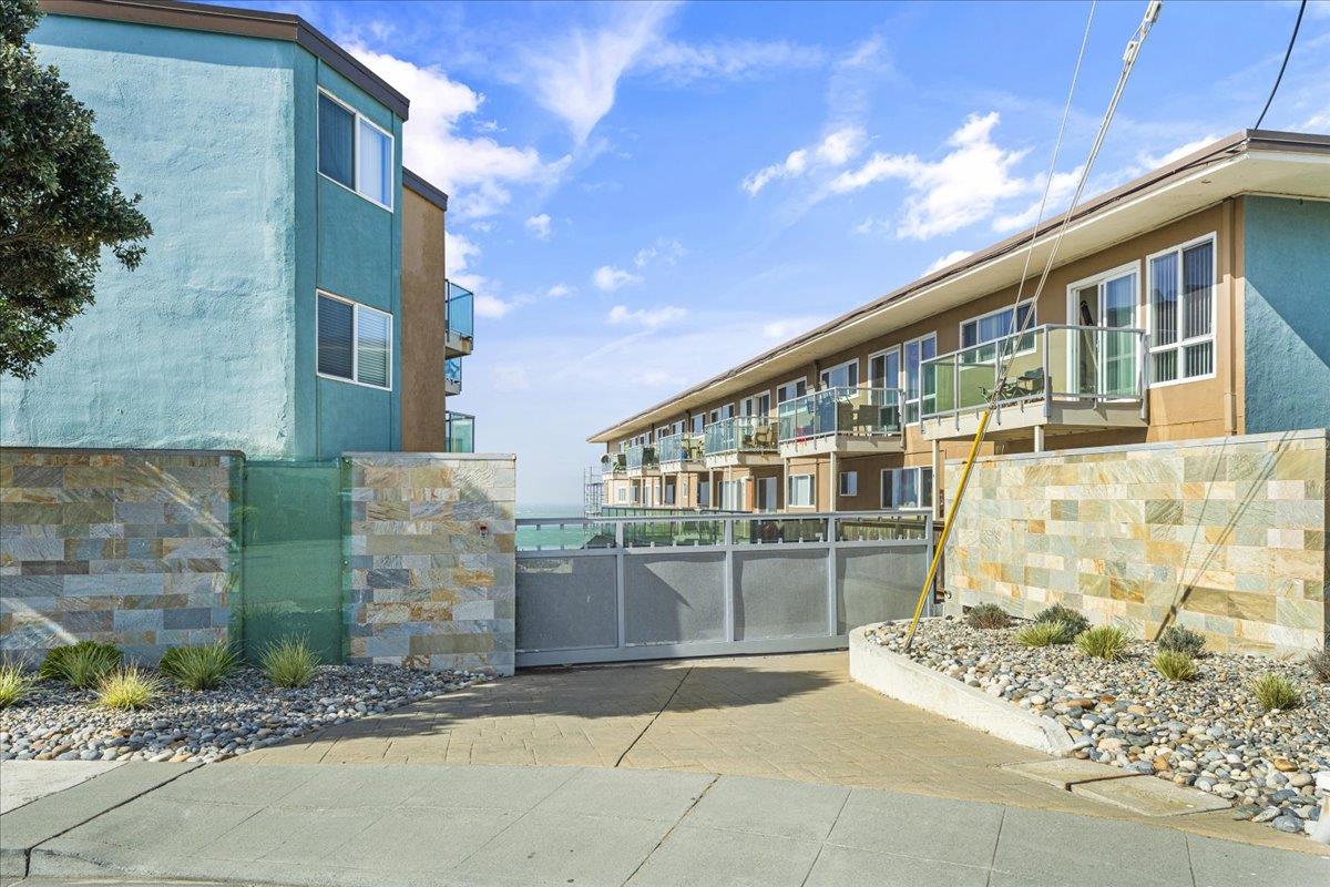 Detail Gallery Image 15 of 22 For 380 & 360 Esplanade Ave, Pacifica,  CA 94044 - – Beds | – Baths