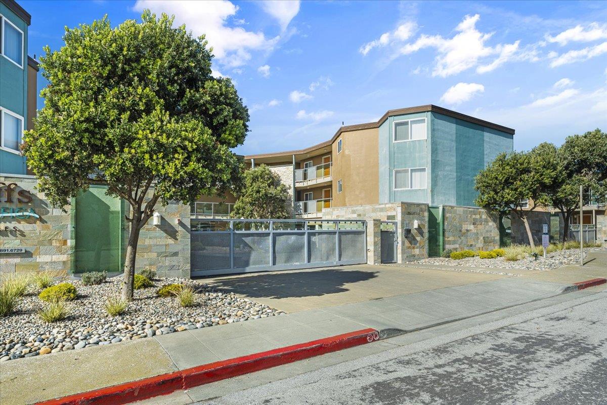 Detail Gallery Image 8 of 22 For 380 & 360 Esplanade Ave, Pacifica,  CA 94044 - – Beds | – Baths