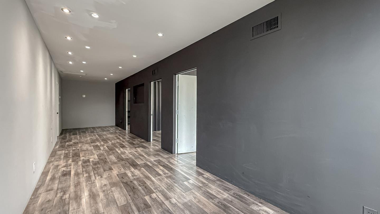 Detail Gallery Image 4 of 34 For 1260 a St #200,  Hayward,  CA 94541 - – Beds | – Baths