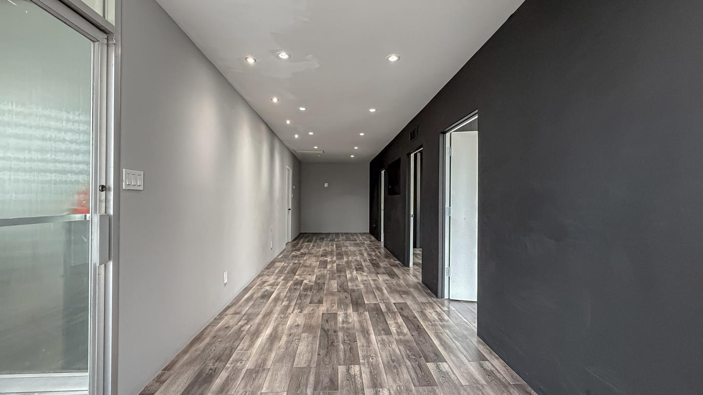 Detail Gallery Image 6 of 34 For 1260 a St #200,  Hayward,  CA 94541 - – Beds | – Baths