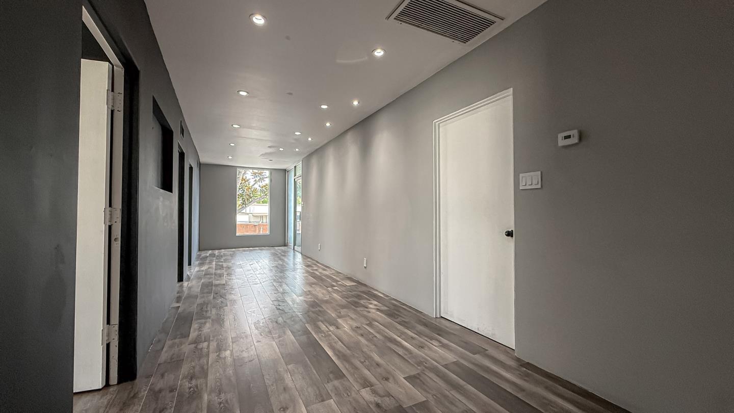 Detail Gallery Image 9 of 34 For 1260 a St #200,  Hayward,  CA 94541 - – Beds | – Baths