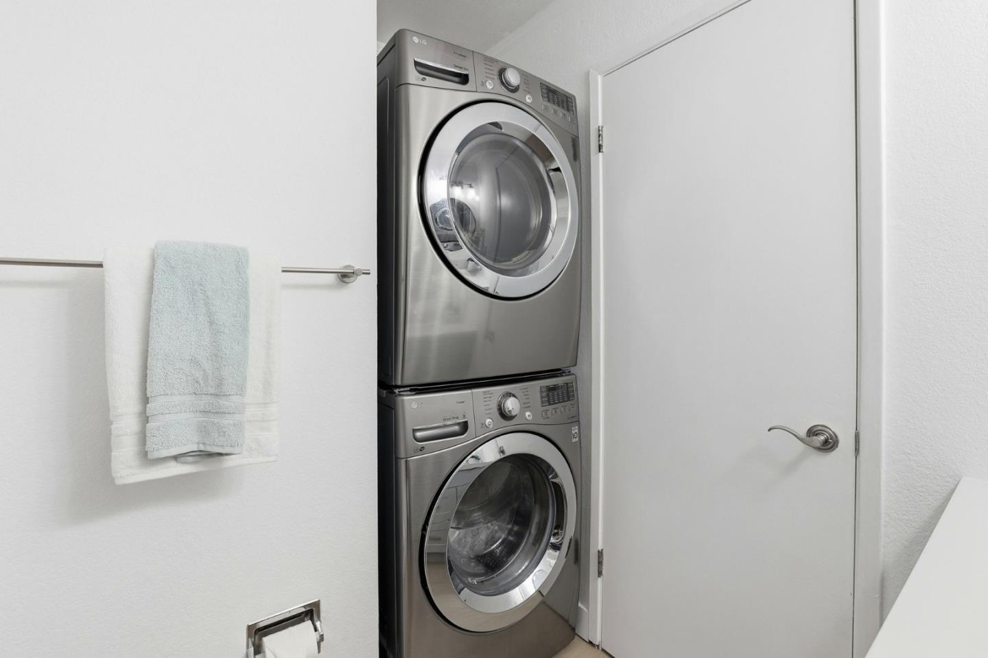 Detail Gallery Image 20 of 32 For 2277 Sun Glory Ln #B,  San Jose,  CA 95124 - 2 Beds | 2 Baths