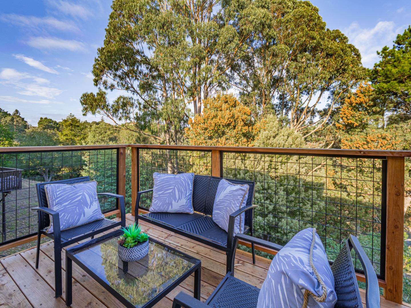 Detail Gallery Image 16 of 45 For 538 Cuesta Dr, Aptos,  CA 95003 - 4 Beds | 3 Baths