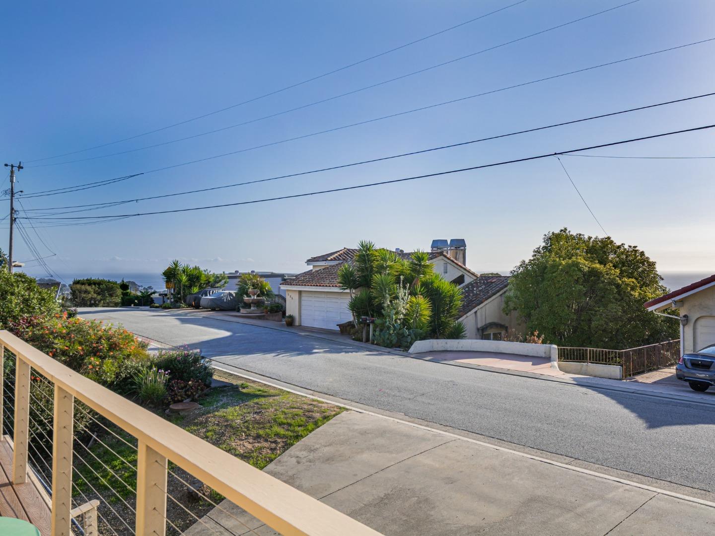 Detail Gallery Image 6 of 45 For 538 Cuesta Dr, Aptos,  CA 95003 - 4 Beds | 3 Baths