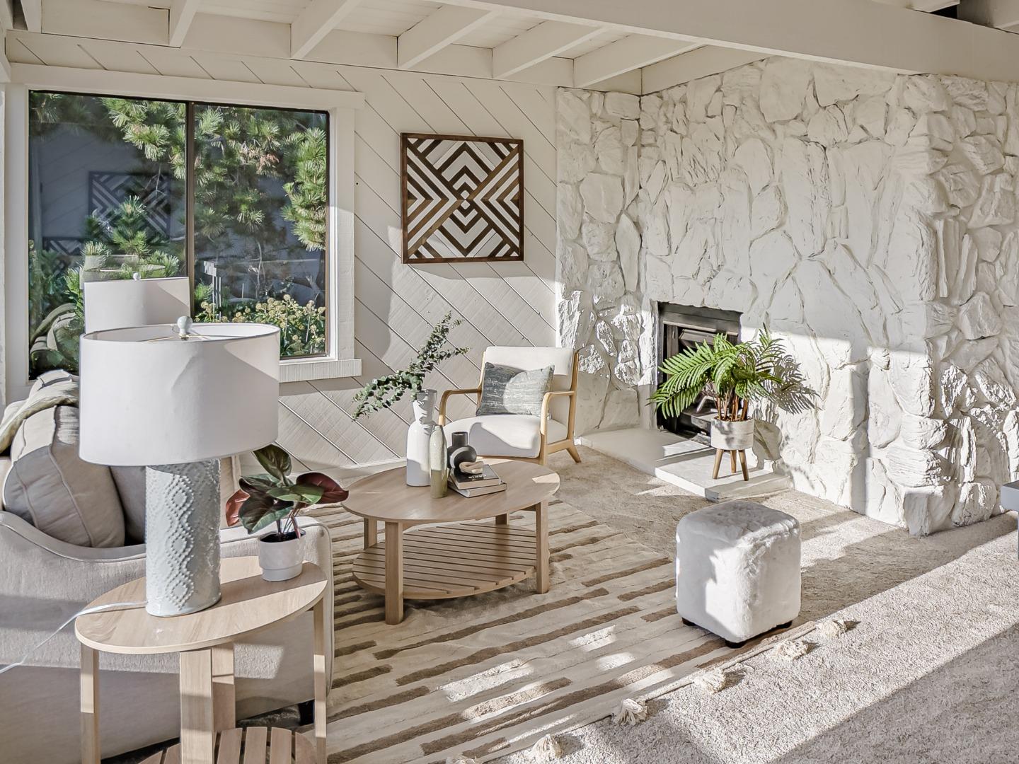 Detail Gallery Image 7 of 45 For 538 Cuesta Dr, Aptos,  CA 95003 - 4 Beds | 3 Baths