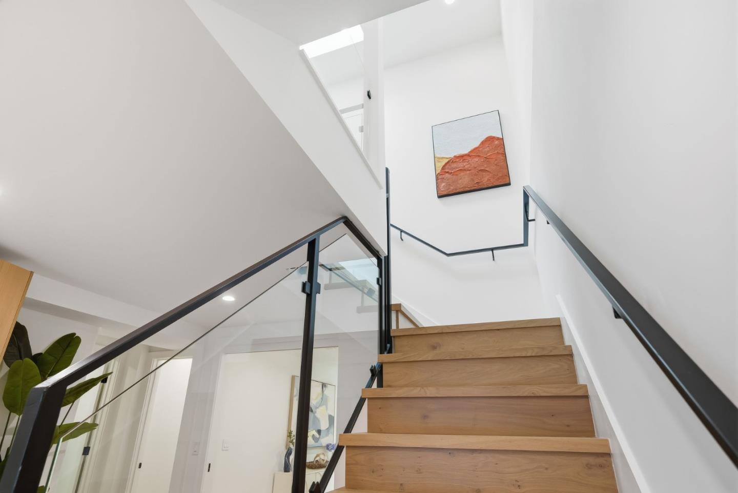 Detail Gallery Image 19 of 47 For 2091 31st Ave, San Francisco,  CA 94116 - 4 Beds | 3 Baths