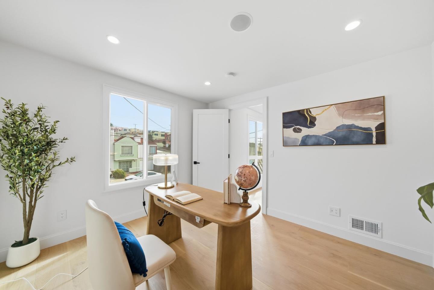 Detail Gallery Image 35 of 47 For 2091 31st Ave, San Francisco,  CA 94116 - 4 Beds | 3 Baths