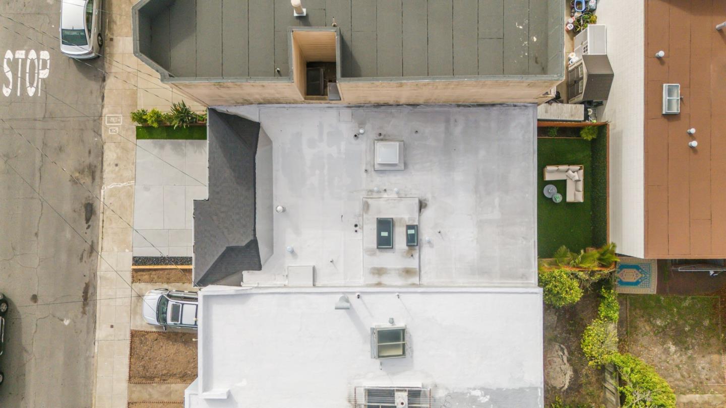 Detail Gallery Image 40 of 47 For 2091 31st Ave, San Francisco,  CA 94116 - 4 Beds | 3 Baths