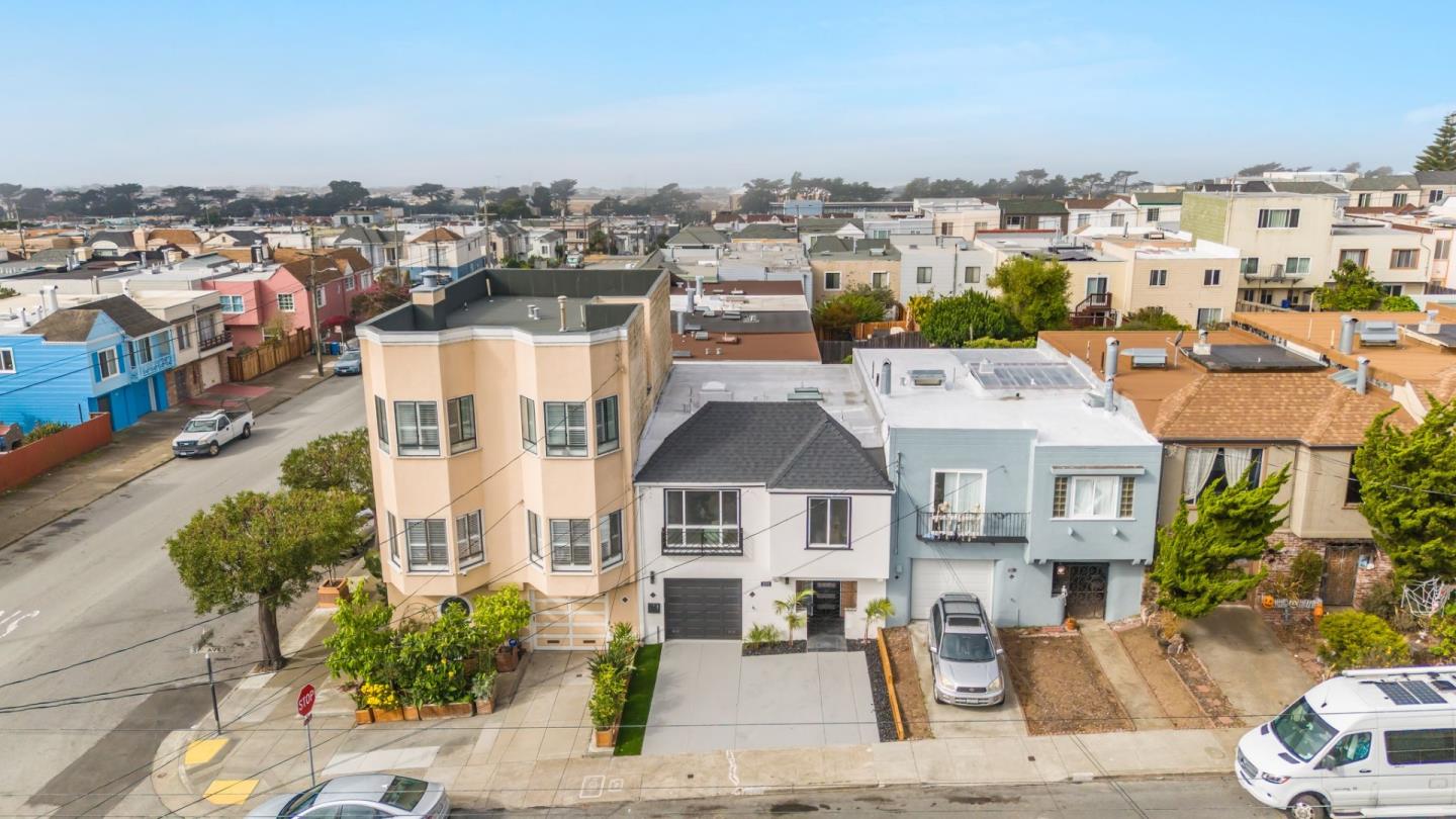 Detail Gallery Image 41 of 47 For 2091 31st Ave, San Francisco,  CA 94116 - 4 Beds | 3 Baths