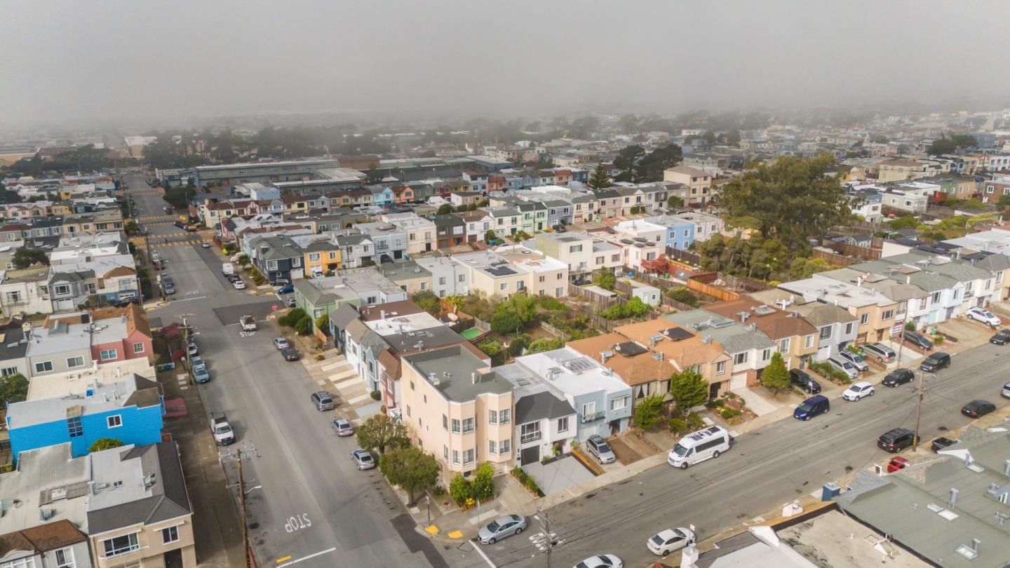 Detail Gallery Image 44 of 47 For 2091 31st Ave, San Francisco,  CA 94116 - 4 Beds | 3 Baths