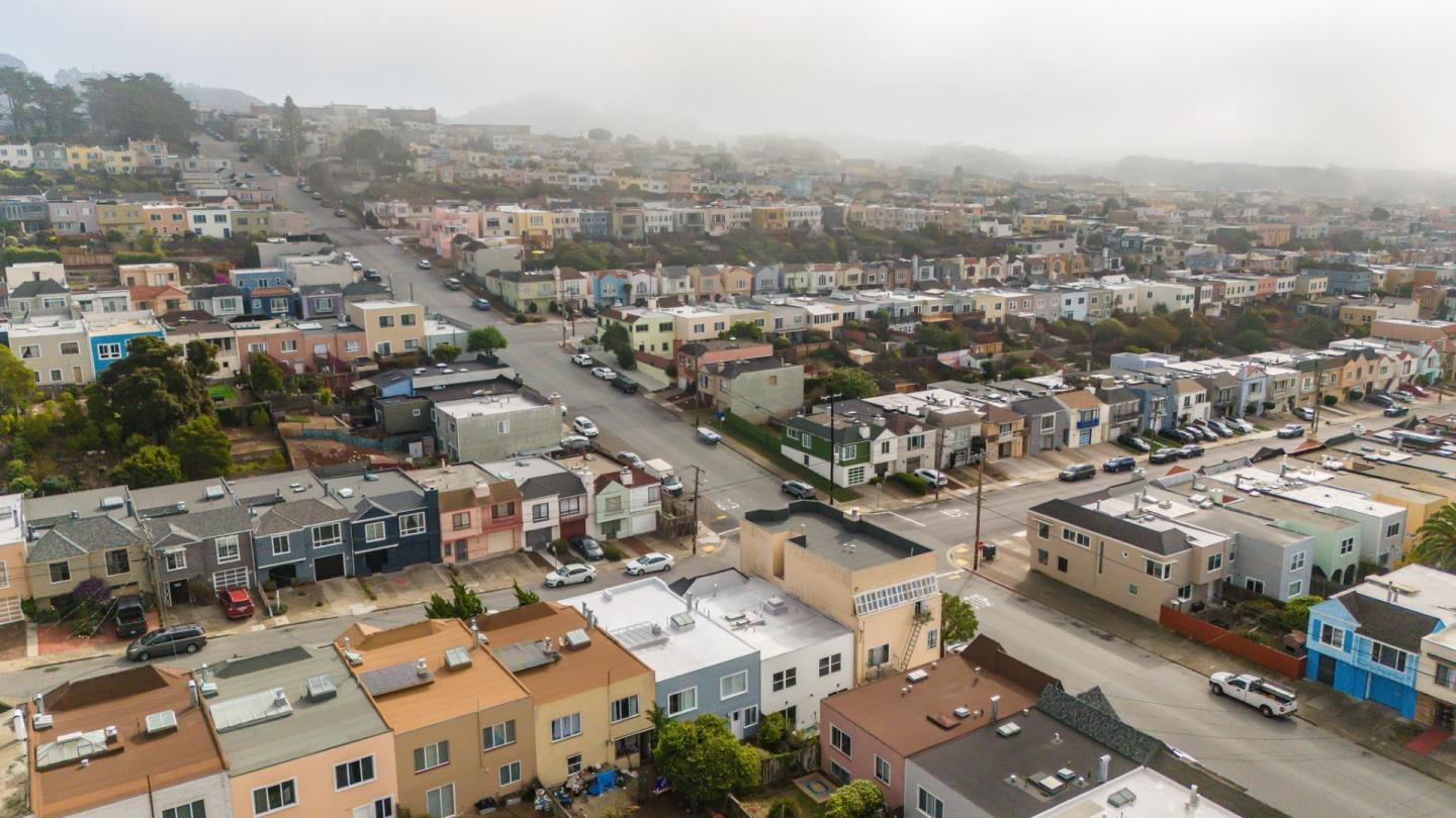 Detail Gallery Image 45 of 47 For 2091 31st Ave, San Francisco,  CA 94116 - 4 Beds | 3 Baths