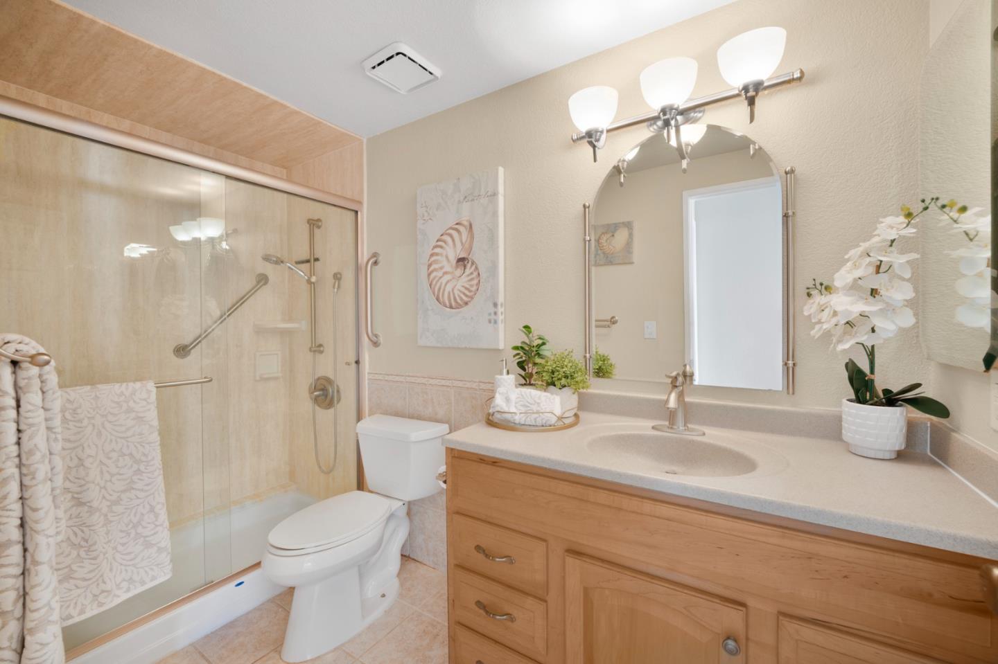 Detail Gallery Image 14 of 23 For 771 Williamsburg Way #C,  Gilroy,  CA 95020 - 1 Beds | 1 Baths