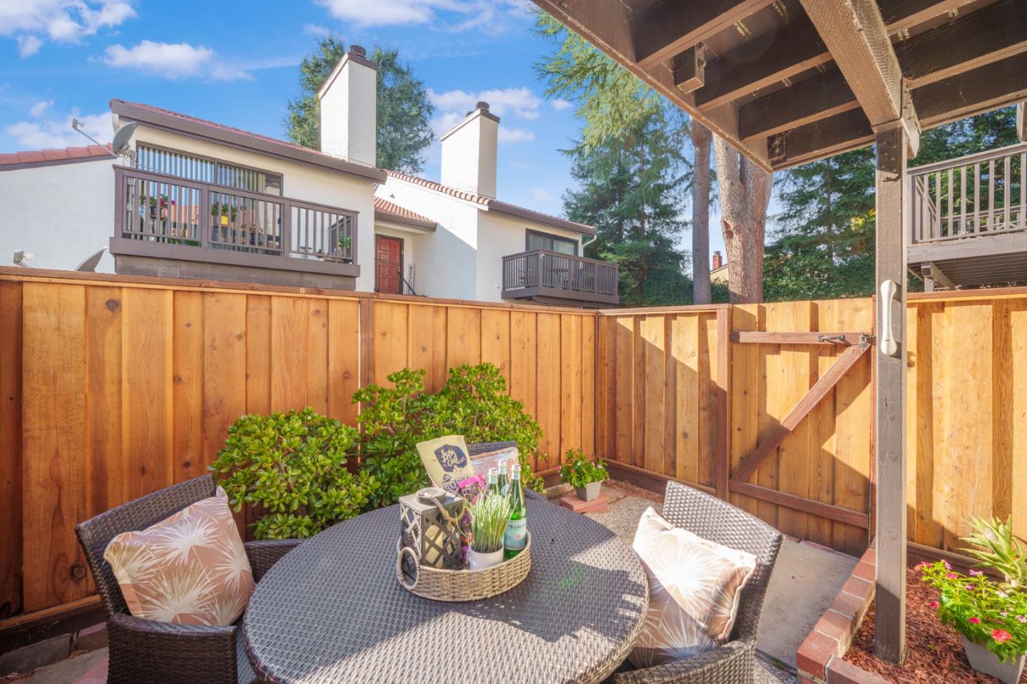 Detail Gallery Image 22 of 23 For 771 Williamsburg Way #C,  Gilroy,  CA 95020 - 1 Beds | 1 Baths