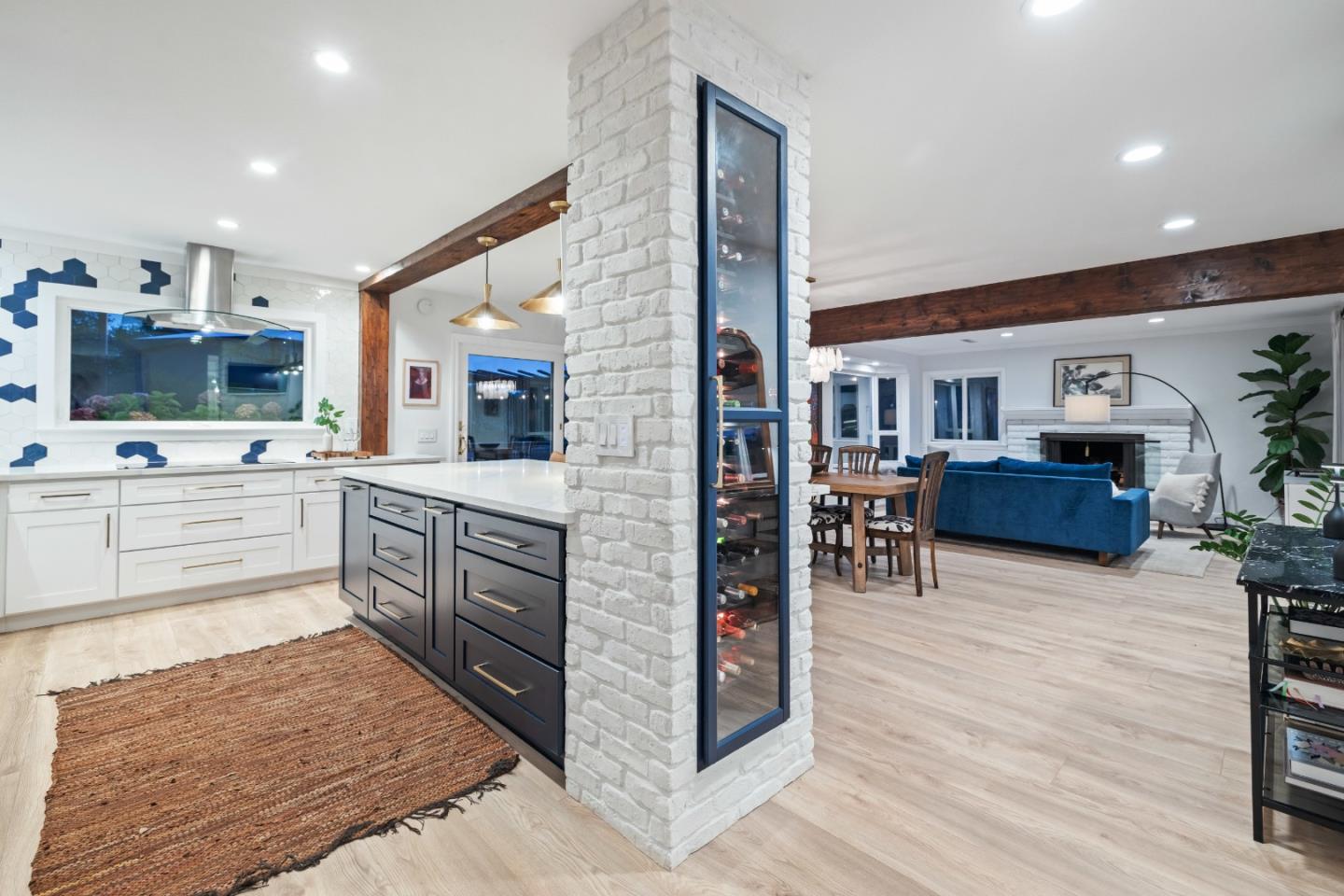 Detail Gallery Image 12 of 117 For 17920 Berta Canyon Rd, Salinas,  CA 93907 - 3 Beds | 2/1 Baths