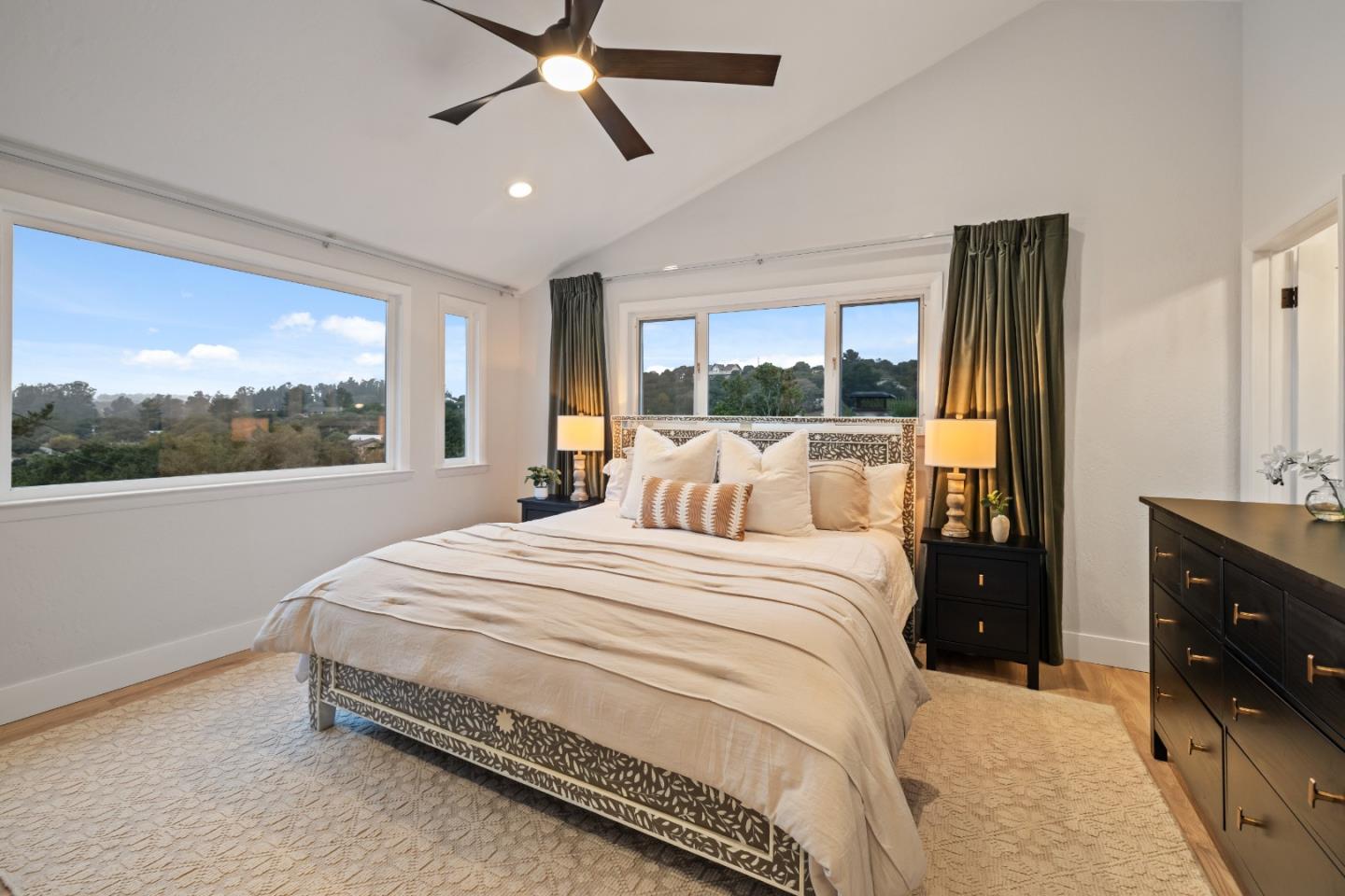 Detail Gallery Image 24 of 117 For 17920 Berta Canyon Rd, Salinas,  CA 93907 - 3 Beds | 2/1 Baths