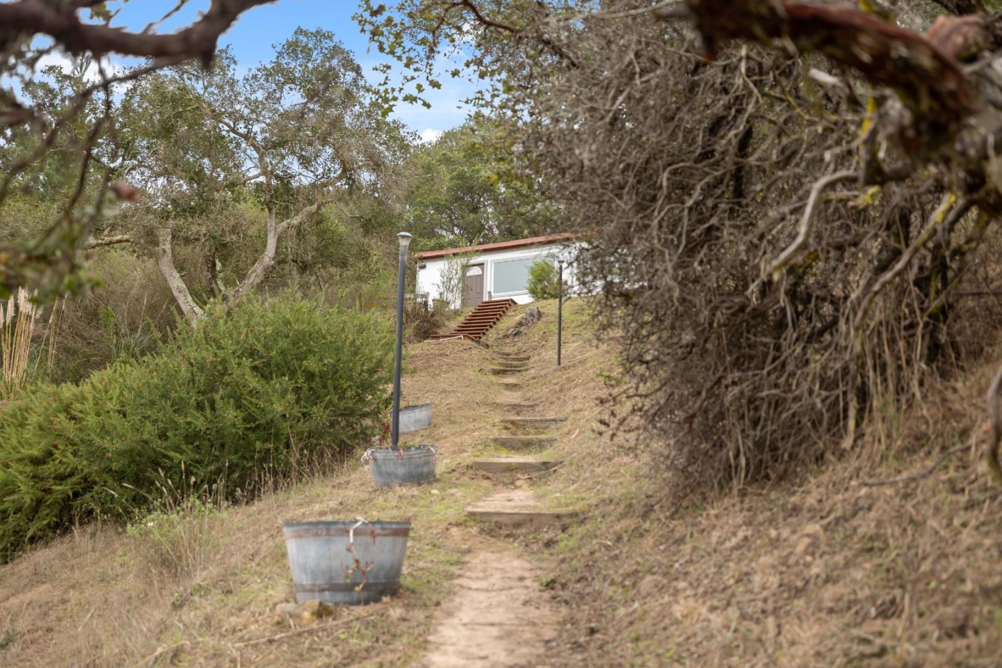 Detail Gallery Image 58 of 117 For 17920 Berta Canyon Rd, Salinas,  CA 93907 - 3 Beds | 2/1 Baths