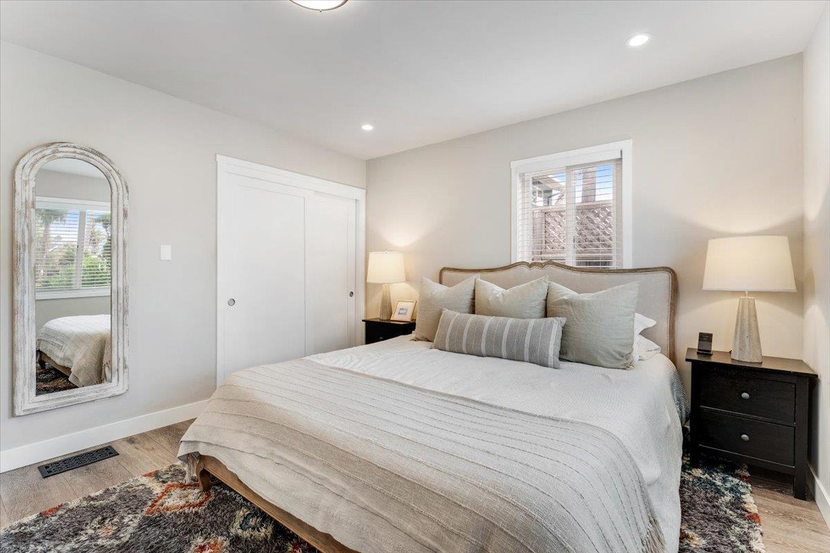 Detail Gallery Image 17 of 51 For 4310 Nova Dr, Santa Cruz,  CA 95062 - 4 Beds | 2 Baths