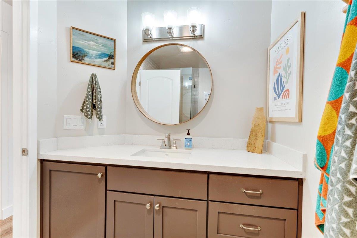 Detail Gallery Image 24 of 51 For 4310 Nova Dr, Santa Cruz,  CA 95062 - 4 Beds | 2 Baths