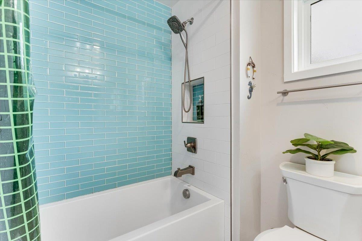 Detail Gallery Image 27 of 51 For 4310 Nova Dr, Santa Cruz,  CA 95062 - 4 Beds | 2 Baths