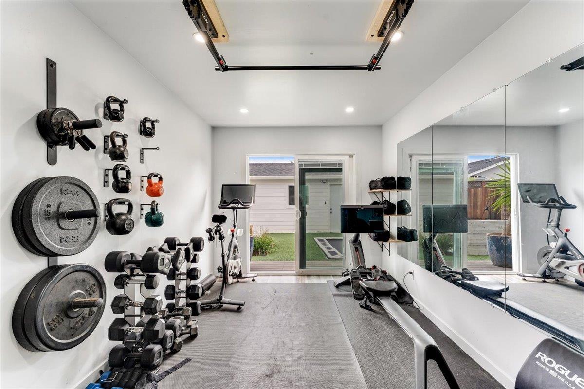 Detail Gallery Image 39 of 51 For 4310 Nova Dr, Santa Cruz,  CA 95062 - 4 Beds | 2 Baths