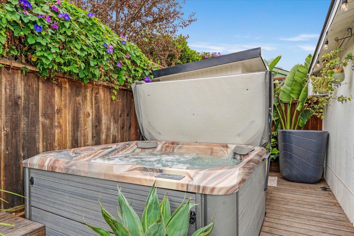 Detail Gallery Image 41 of 51 For 4310 Nova Dr, Santa Cruz,  CA 95062 - 4 Beds | 2 Baths