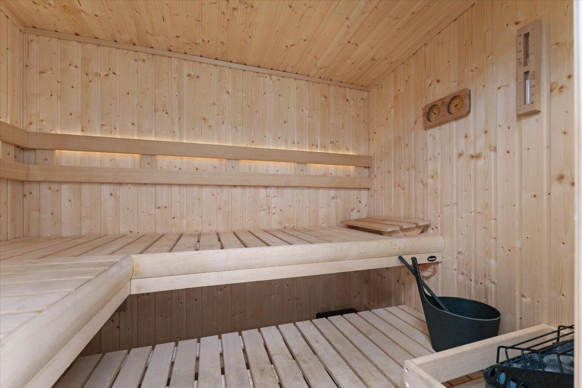 Detail Gallery Image 43 of 51 For 4310 Nova Dr, Santa Cruz,  CA 95062 - 4 Beds | 2 Baths