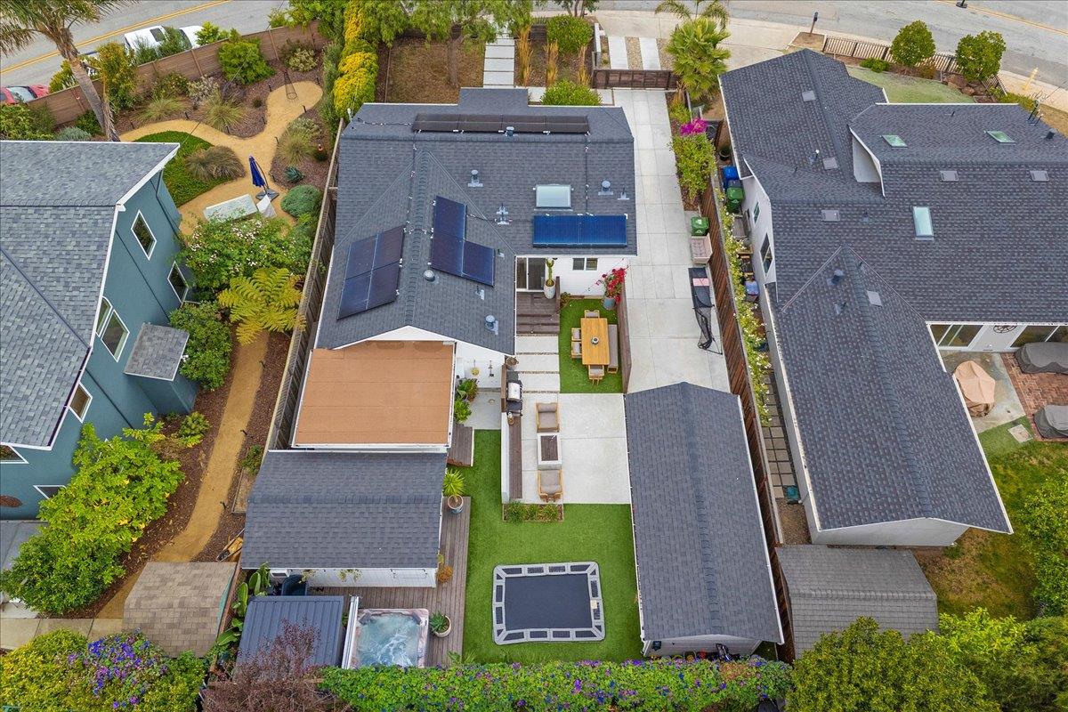 Detail Gallery Image 44 of 51 For 4310 Nova Dr, Santa Cruz,  CA 95062 - 4 Beds | 2 Baths