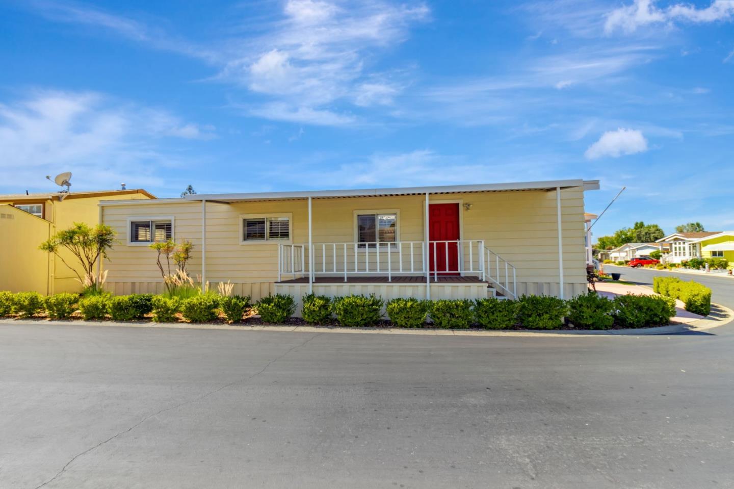 Detail Gallery Image 3 of 34 For 3263 Vineyard #132,  Pleasanton,  CA 94566 - 2 Beds | 2 Baths