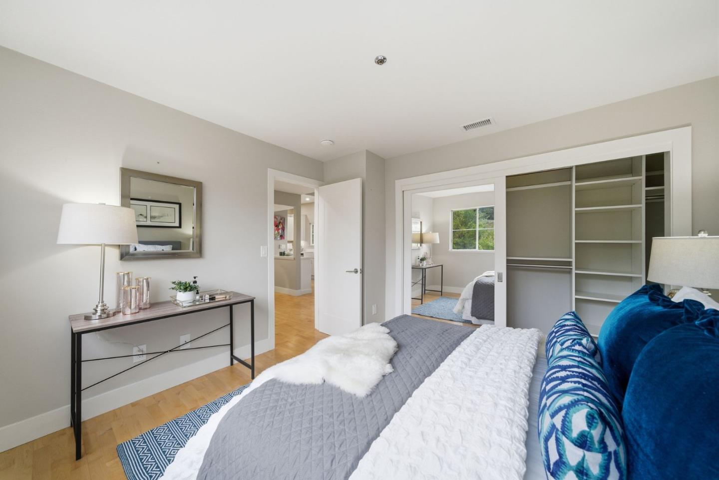 Detail Gallery Image 3 of 10 For 735 Buchanan St #220,  Benicia,  CA 94510 - 1 Beds | 1 Baths