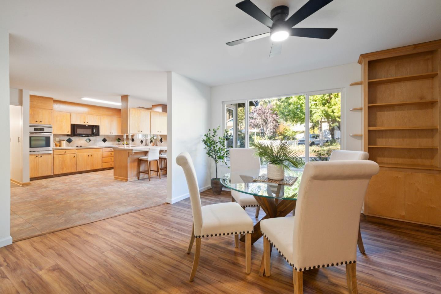 Detail Gallery Image 11 of 86 For 180 Sunnycroft Rd, Ben Lomond,  CA 95005 - 3 Beds | 2/1 Baths