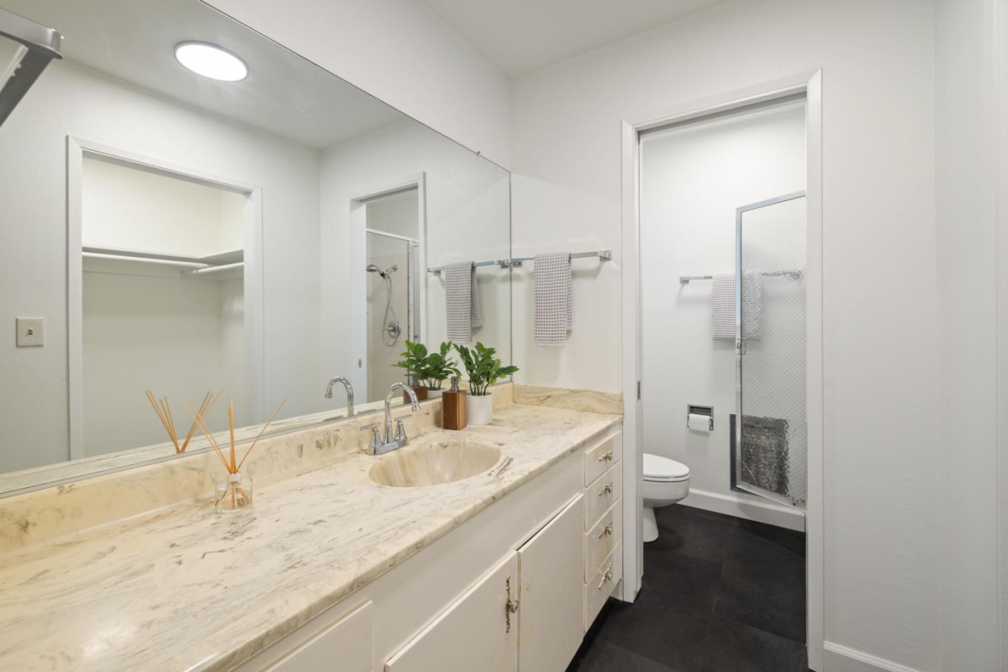 Detail Gallery Image 22 of 86 For 180 Sunnycroft Rd, Ben Lomond,  CA 95005 - 3 Beds | 2/1 Baths