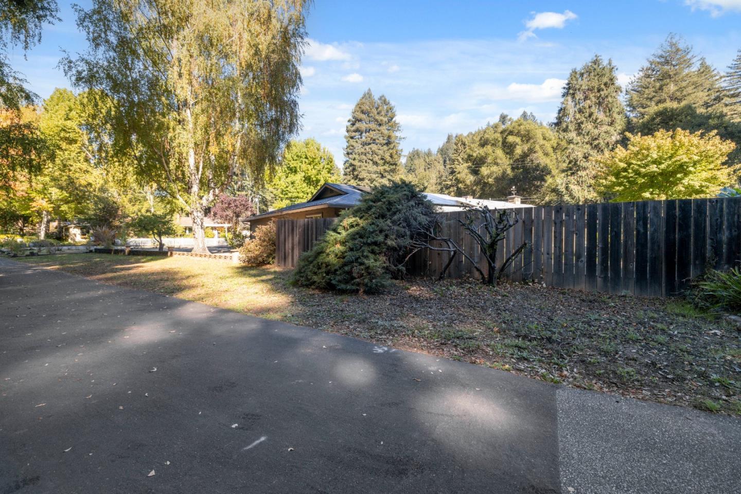 Detail Gallery Image 50 of 86 For 180 Sunnycroft Rd, Ben Lomond,  CA 95005 - 3 Beds | 2/1 Baths