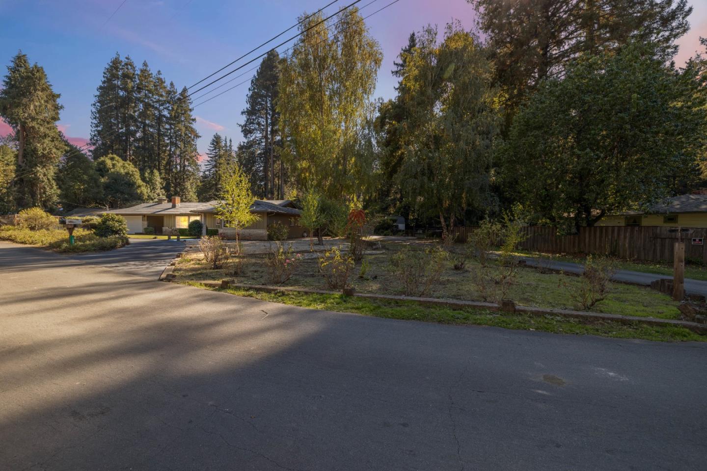 Detail Gallery Image 70 of 86 For 180 Sunnycroft Rd, Ben Lomond,  CA 95005 - 3 Beds | 2/1 Baths