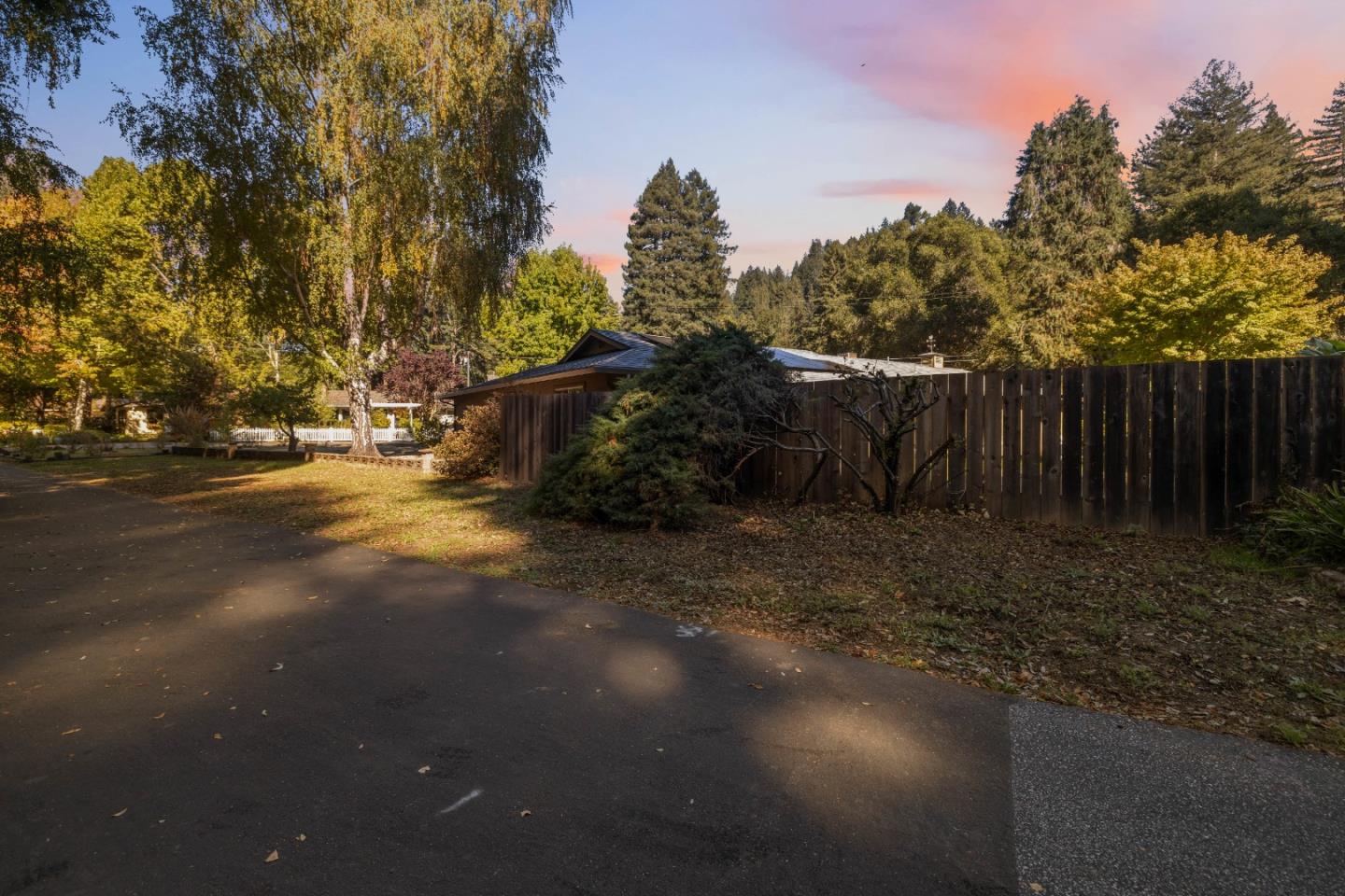 Detail Gallery Image 75 of 86 For 180 Sunnycroft Rd, Ben Lomond,  CA 95005 - 3 Beds | 2/1 Baths