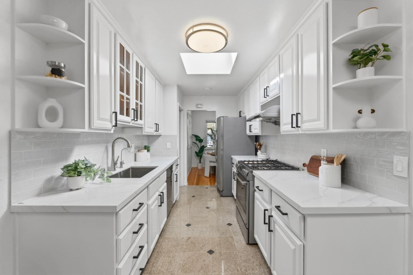 Detail Gallery Image 15 of 30 For 1060 Weyburn Ln, San Jose,  CA 95129 - 3 Beds | 2 Baths