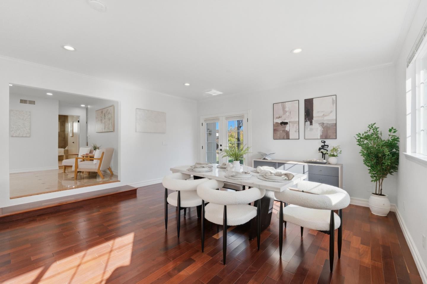 Detail Gallery Image 21 of 30 For 1060 Weyburn Ln, San Jose,  CA 95129 - 3 Beds | 2 Baths