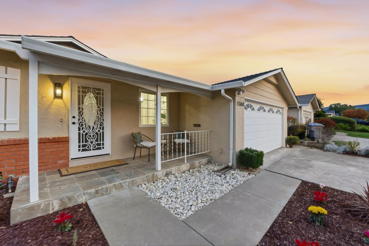 Detail Gallery Image 4 of 30 For 1060 Weyburn Ln, San Jose,  CA 95129 - 3 Beds | 2 Baths