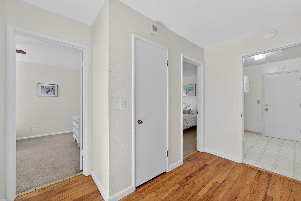 Detail Gallery Image 14 of 32 For 111 Elk St, Santa Cruz,  CA 95065 - 2 Beds | 1 Baths