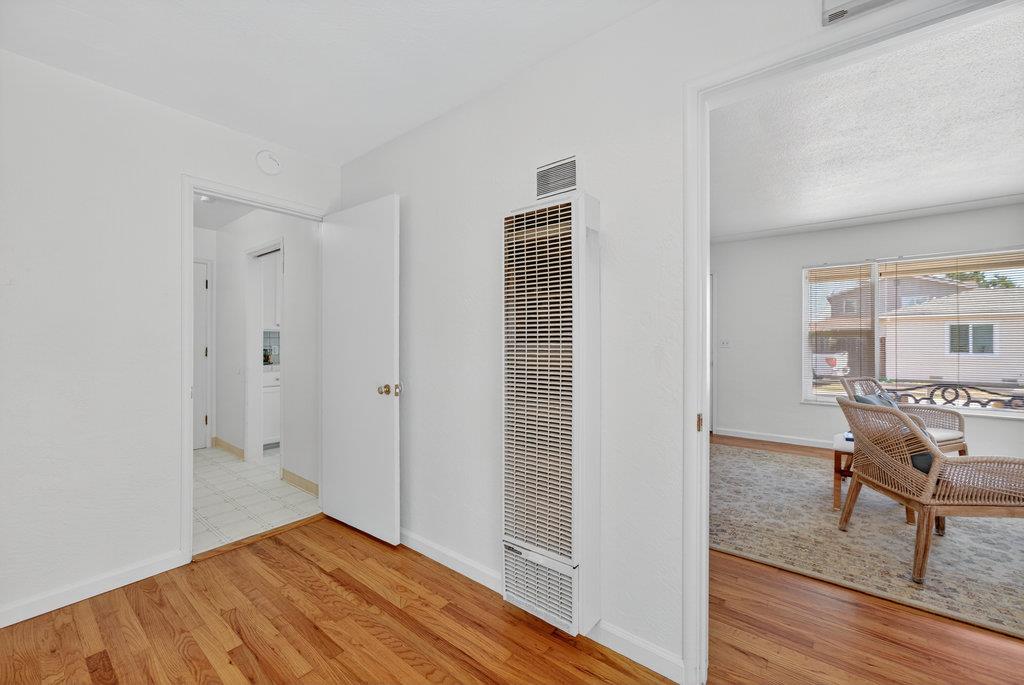 Detail Gallery Image 15 of 32 For 111 Elk St, Santa Cruz,  CA 95065 - 2 Beds | 1 Baths