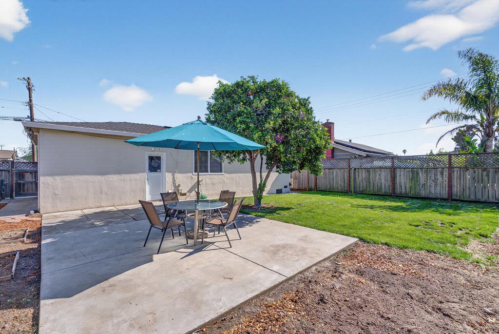 Detail Gallery Image 22 of 32 For 111 Elk St, Santa Cruz,  CA 95065 - 2 Beds | 1 Baths